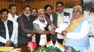 रेल के किराये में मिलने वाली छूट को बहाल करने के लिए प्रेस मेंस वेलफेयर एसोसिएशन के प्रतिनिधि मंडल ने बिहार विधानसभा के अध्यक्ष से की मुलाकात