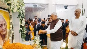 भाजपा के प्रदेश अध्यक्ष संजय सरावगी की स्व० माताजी के श्राद्ध कार्यक्रम में शामिल हुये मुख्यमंत्री