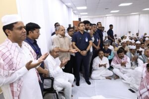 1 अणे मार्ग में दावत-ए-इफ्तार का आयोजन, बड़ी संख्या में रोजेदारों ने की शिरकत