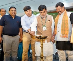 खेती अब तकनीक से चलेगी, कृषि मंत्री ने ग्रीन-टेक कॉन्क्लेव का उद्घाटन किया