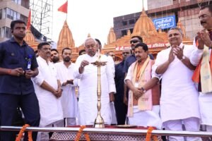 रामनवमी शोभा यात्रा में शामिल हुये मुख्यमंत्री नीतीश कुमार