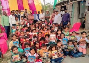 प्रसंजीव फाउंडेशन द्वारा मधुबनी के सलखनियाँ में नि:शुल्क कोचिंग सेंटर का उद्घाटन, 200 बच्चों को मिला शैक्षणिक सामग्री का सहयोग