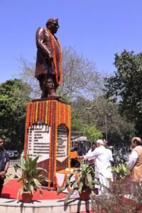 मुख्यमंत्री ने पूर्व उप प्रधानमंत्री स्व० जगजीवन राम जी को उनकी जयंती के अवसर पर भावभीनी श्रद्धांजलि अर्पित की