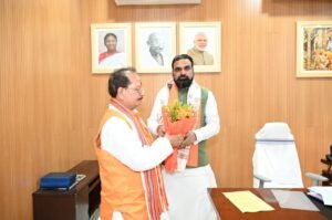 किसानों को समय पर खाद-बीज उपलब्ध कराने को लेकर मुख्यमंत्री और कृषि मंत्री की अहम बैठक