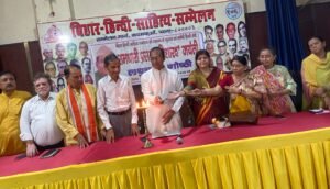 दिनकर ने कहा था – विशारद जी की प्रतिमा लगा, स्वर्ण-मेखला से ऋंगार से ही सच्ची श्रद्धांजलि