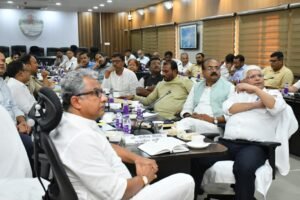 पटना में ट्रैफिक जाम से राहत की तैयारी: बेली रोड पर मेट्रो निर्माण के बीच यातायात नहीं होगा बाधित, 15 दिन में बनेगी कार्ययोजना